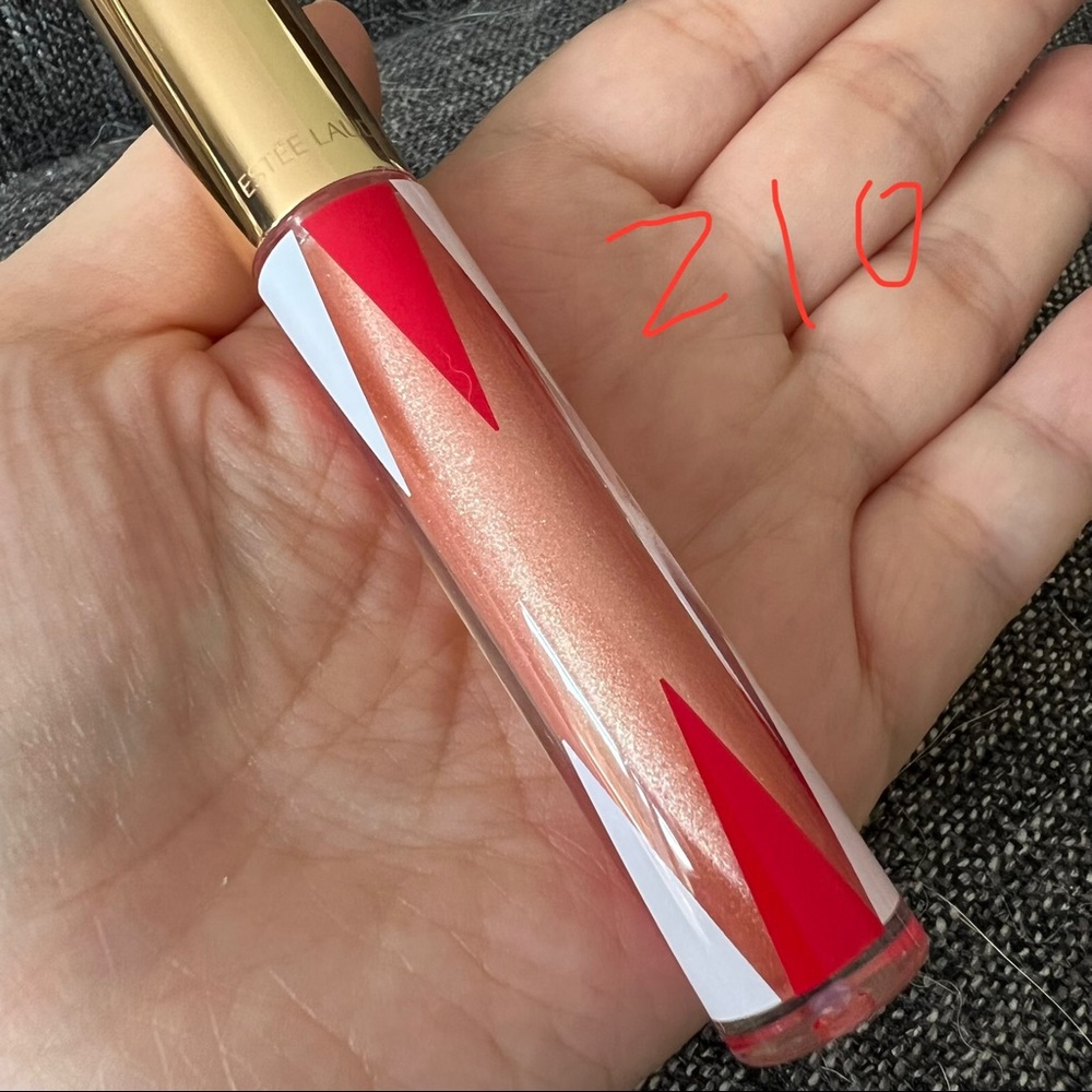 Bundle of Esteem Lauder Lip gloss【New】 - Picture 3 of 6